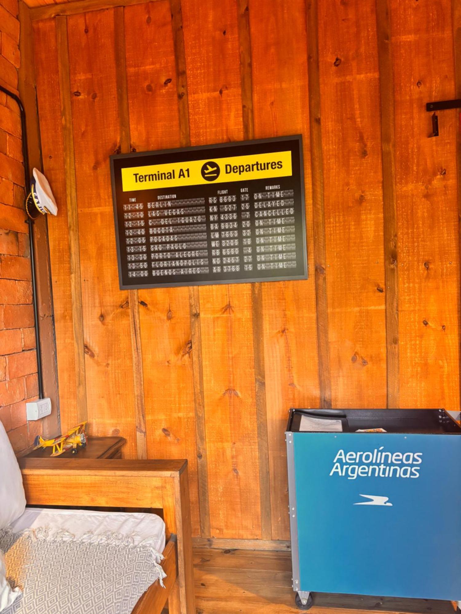 Aerohouse Apartment Posadas Luaran gambar